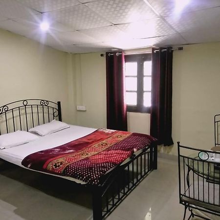 Hotel Gulmarg Mussoorie Dış mekan fotoğraf