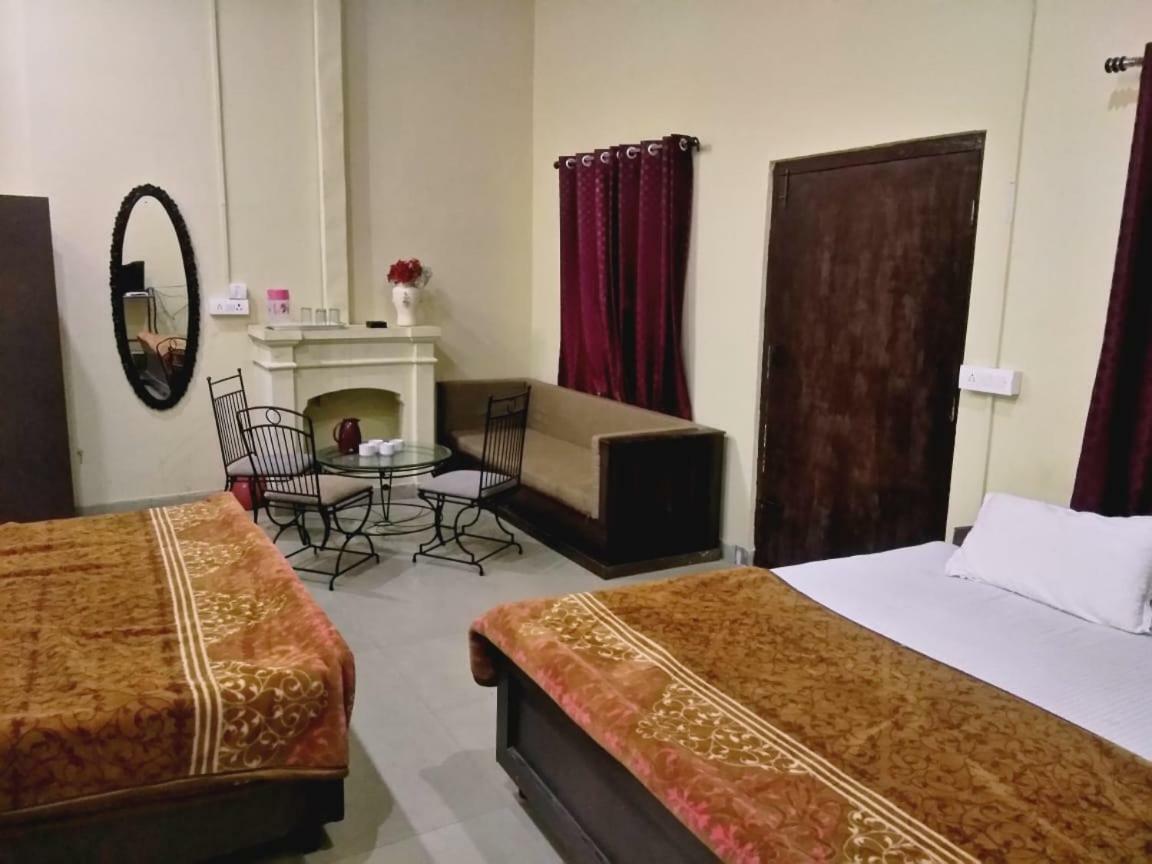 Hotel Gulmarg Mussoorie Dış mekan fotoğraf